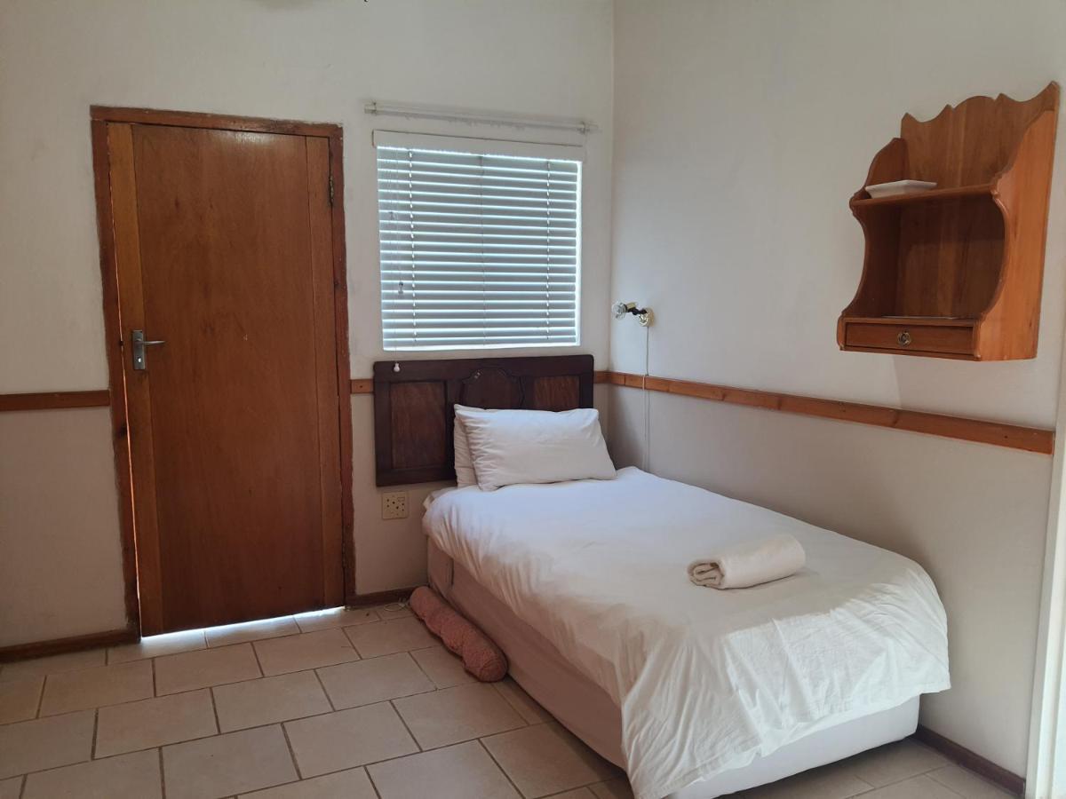 Lord Fraser Guest House Wepener 外观 照片