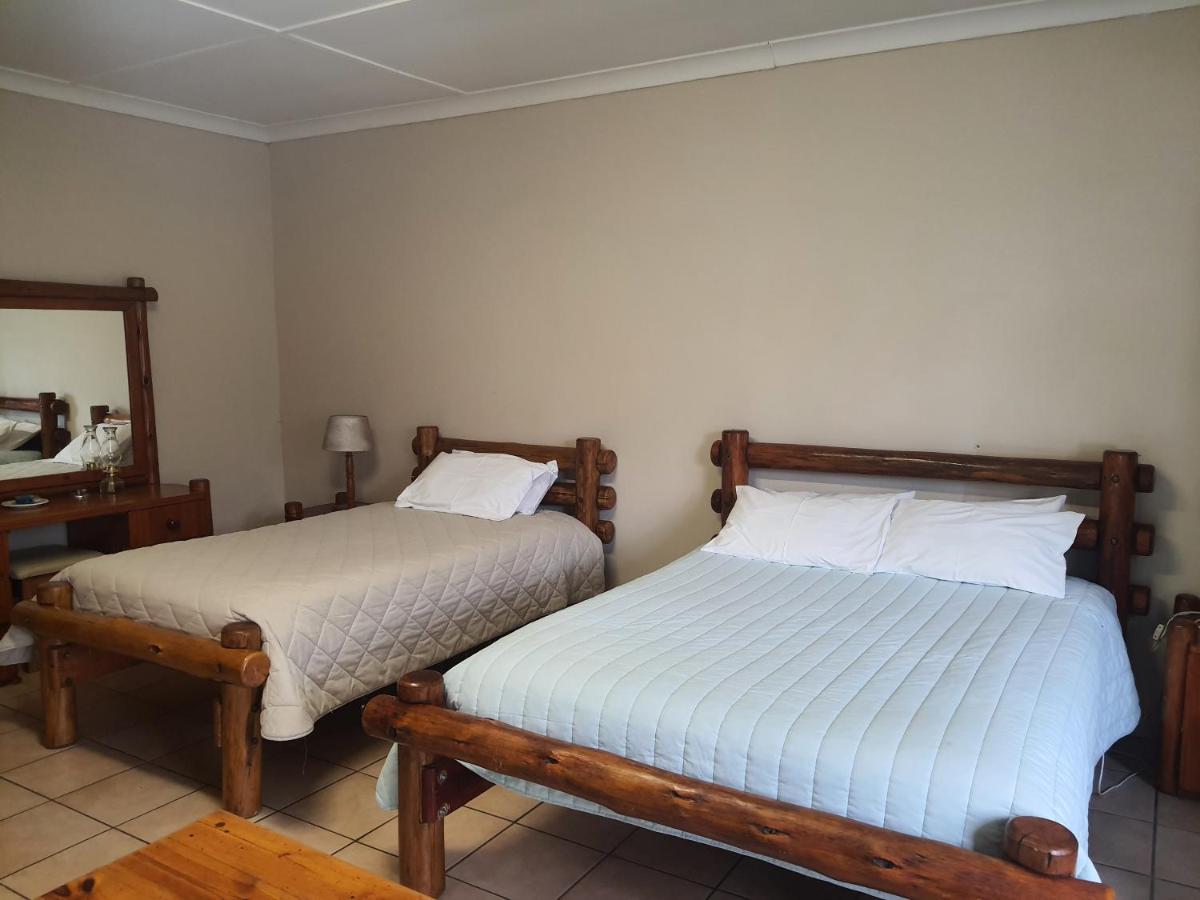 Lord Fraser Guest House Wepener 外观 照片